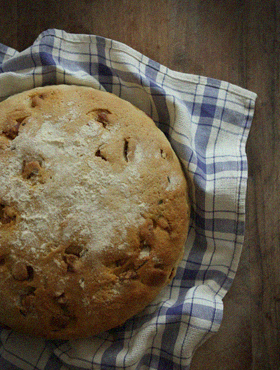 Chorizo & Chive Broa Bread 1