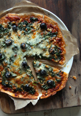 Spinach Olive Pizza 1